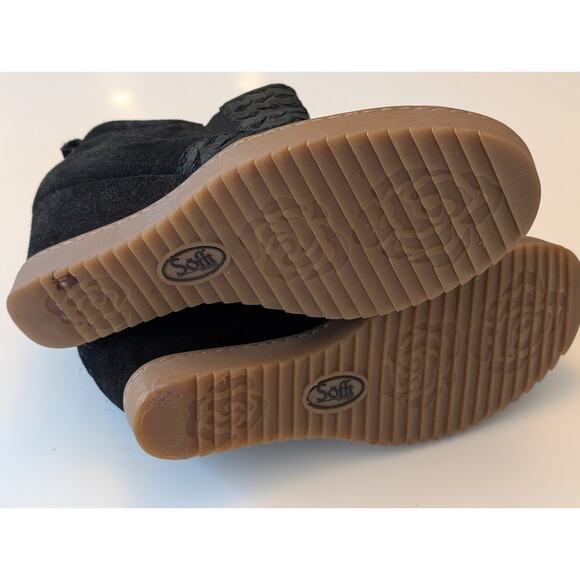 Sofft Slayton Black Suede wedge Textured Leather Lug Sole Ankle Boot Bootie 7.5 - Picture 9 of 9